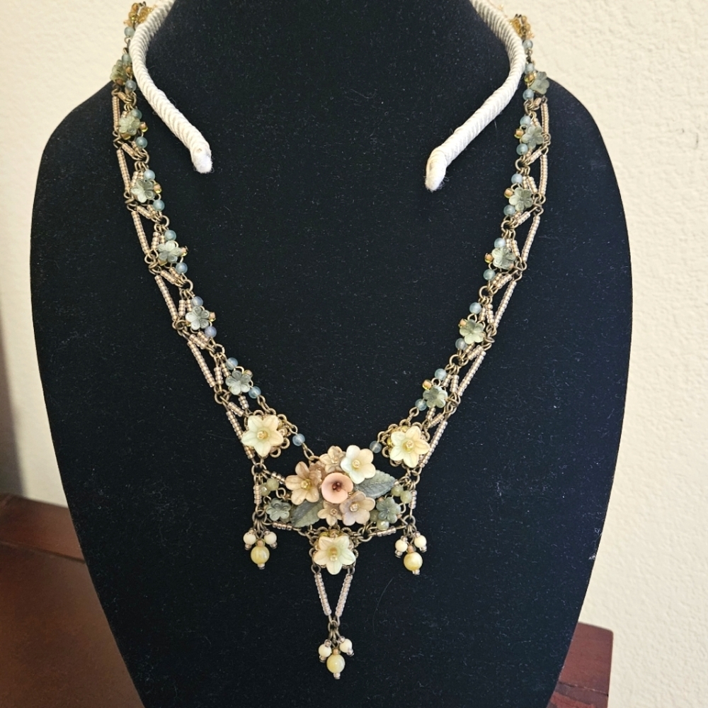 Colleen Toland floral headband